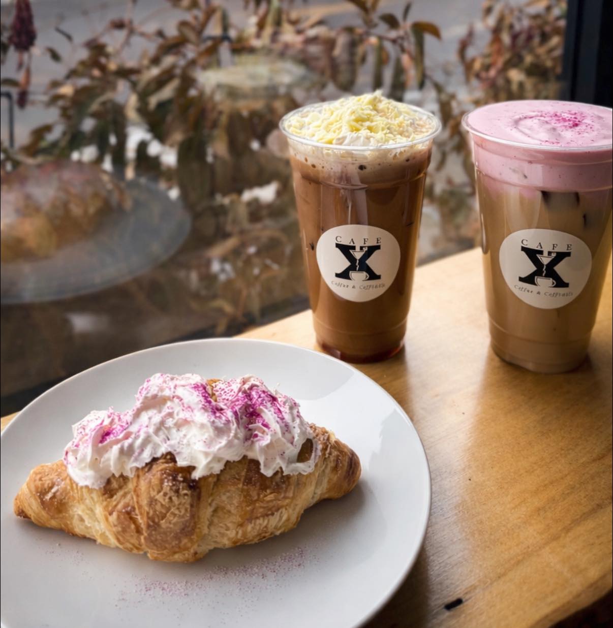 Cafe X croissant for pastry catering